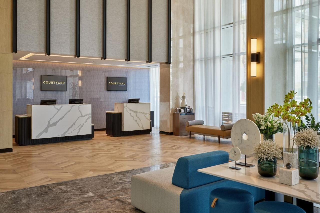 Courtyard By Marriott Jubail Hotel Bagian luar foto